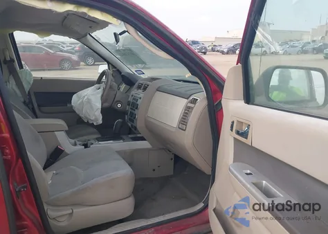 2009 Mercury Mariner I4 from USA, damaged, VIN 4M2CU81799KJ03845